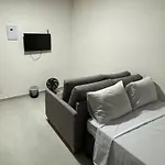 Studio Novo 416 - Metro Santana
